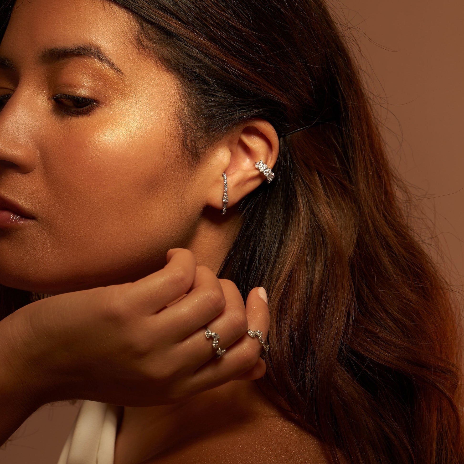 Boucle d'oreille Aigis
