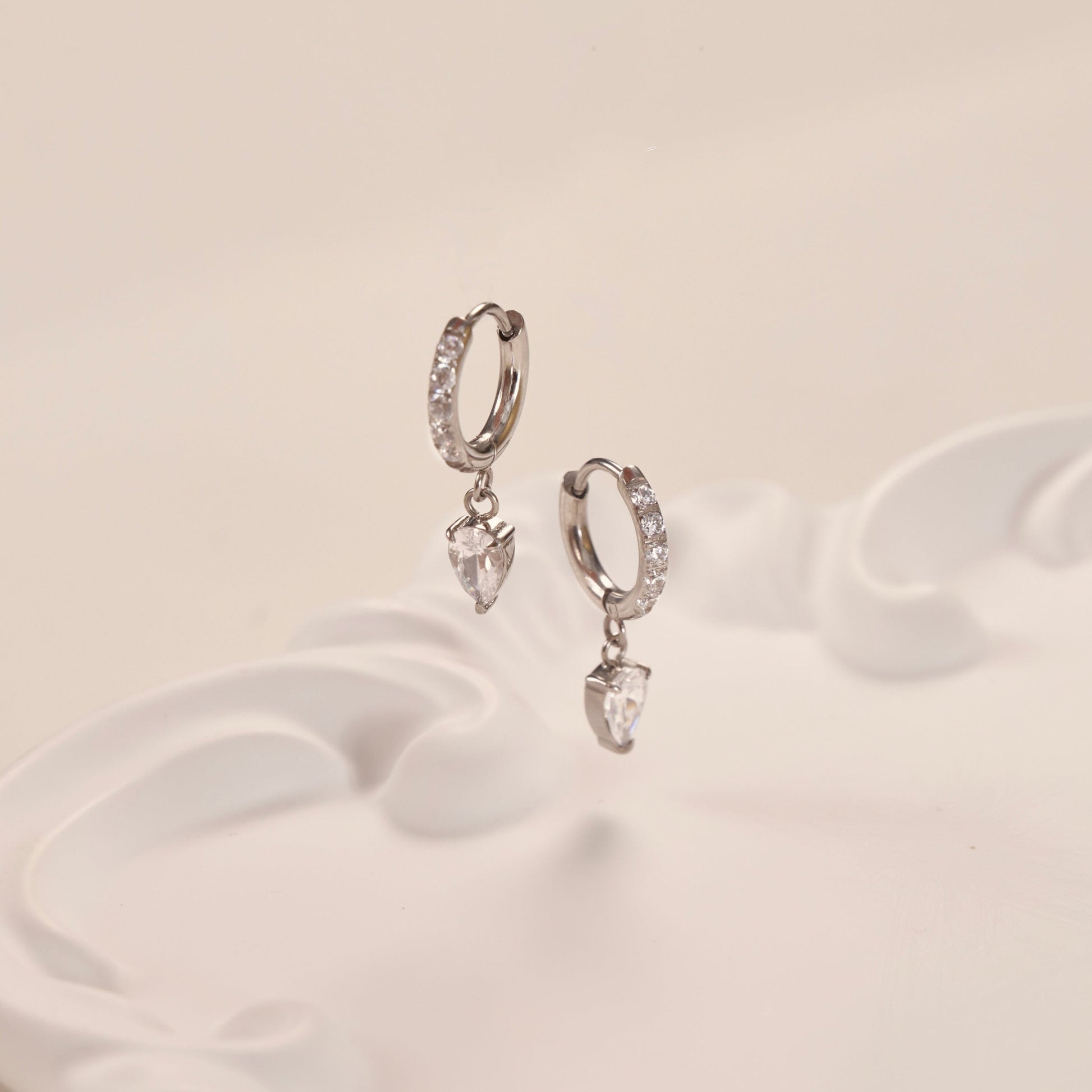 Boucle d'oreille Larmes de Calypso