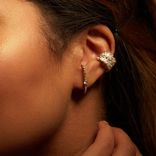Boucle d'oreille Aigis