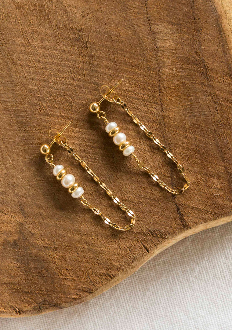 Elsa Earrings - Freshwater Pearls