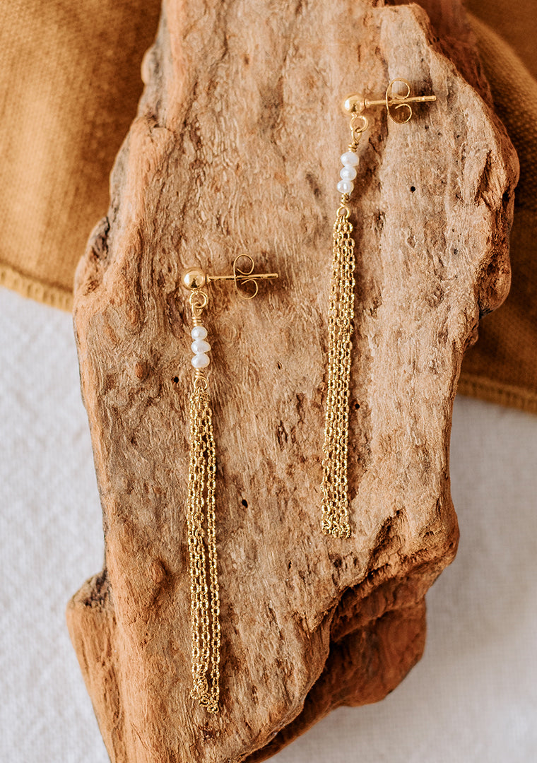 Malha Earrings - Freshwater Pearls