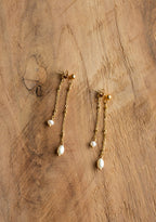 Tisha Earrings - Freshwater Pearls 