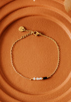 Baya Bracelet - Freshwater Pearls &amp; Black Agate