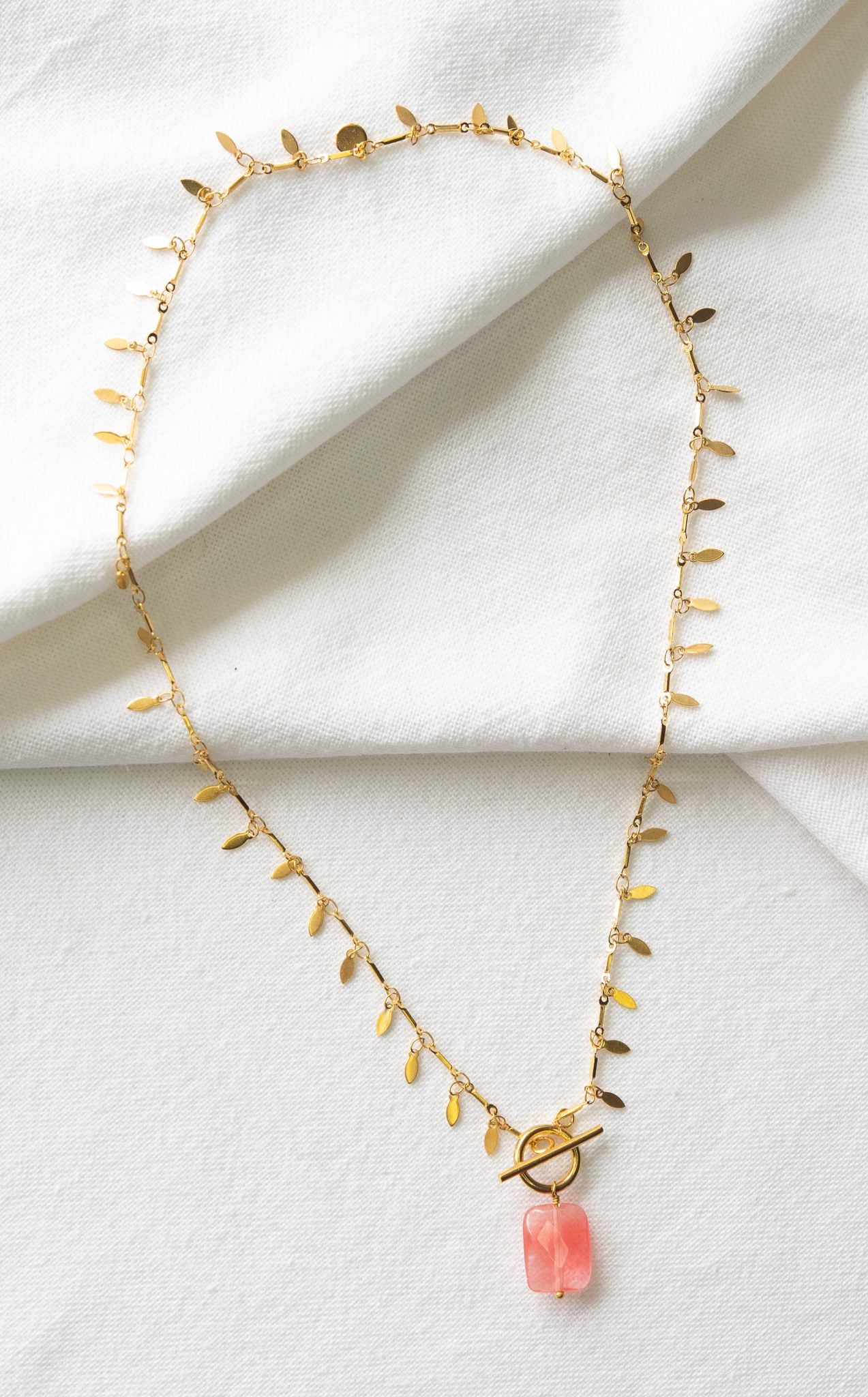 Lou Necklace - Cherry Quartz