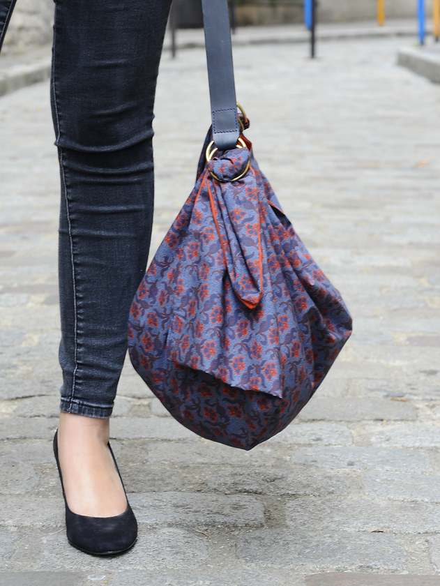 Anse 50cm en cuir - navy