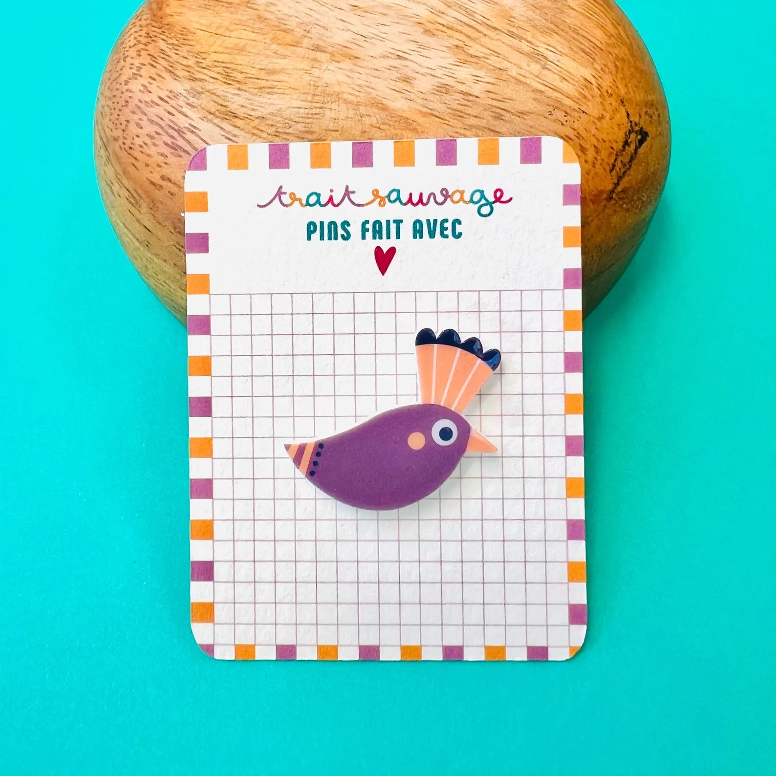 Pin's oiseau violet