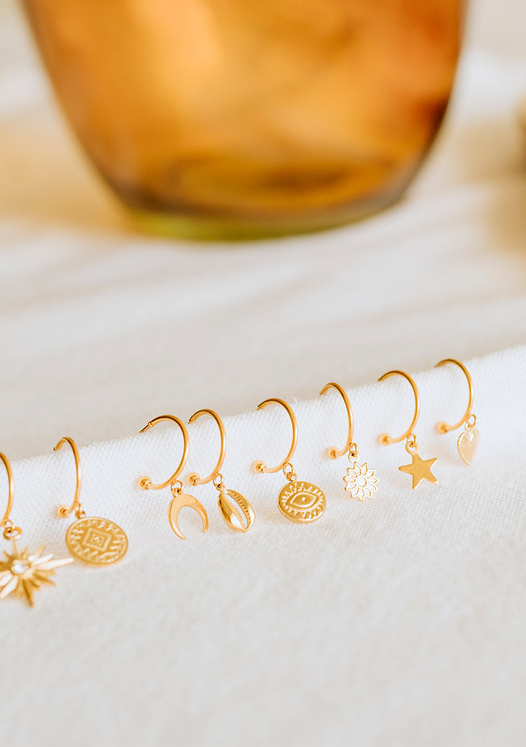 Mini Aure hoop earrings