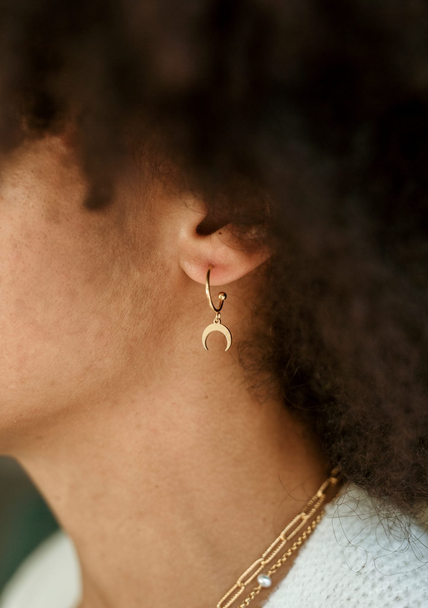 Mini Aure hoop earrings