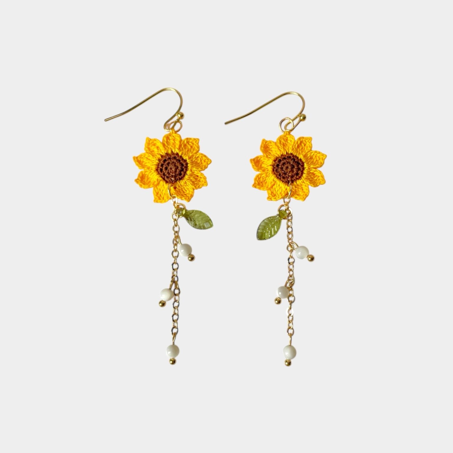 Boucles d’oreilles Tournesol – Perles de nacre