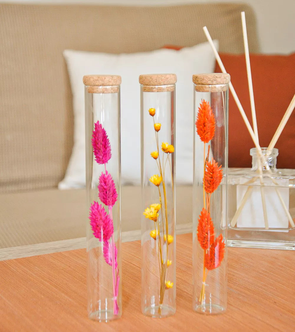 Dried flower tube